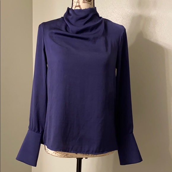 Banana Republic long sleeve blouse - Picture 1 of 5